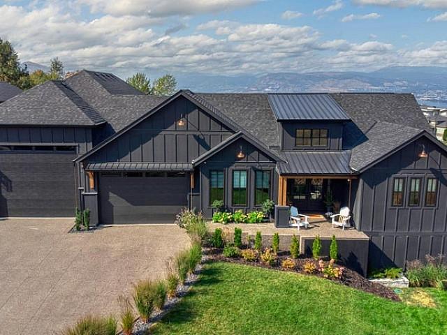 House for sale in Winfield, British Columbia