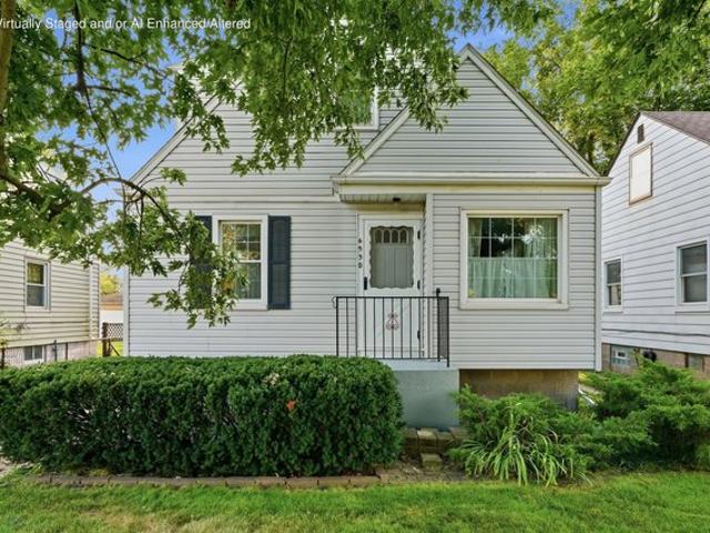 House for sale in Hammond, Indiana