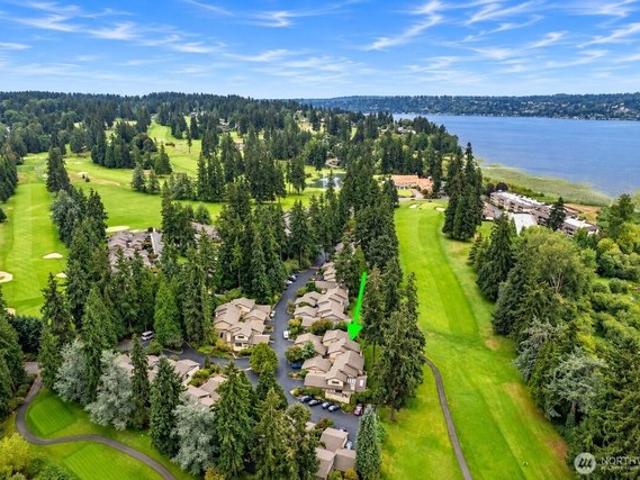 Townhouse for sale in Kenmore, Washington