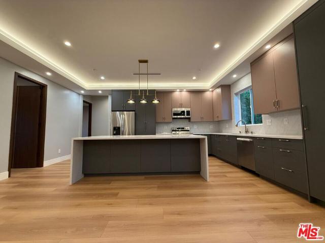 Property for rent in Canoga Park, California