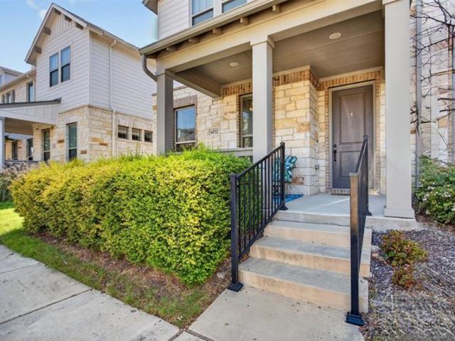Townhouse for sale in North Richland Hills, Texas