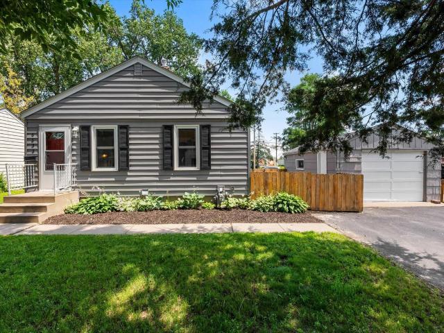 House for sale in Richfield