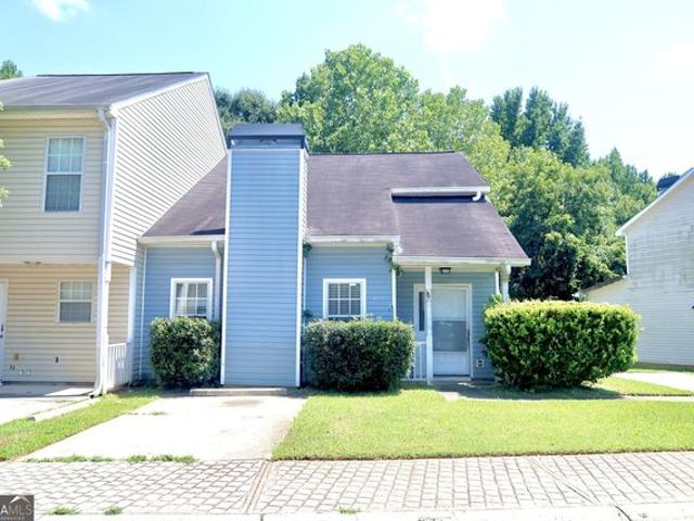 Townhouse for sale in Lithonia, Georgia