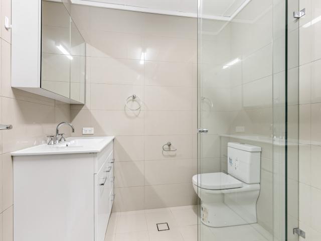 Apartment for rent in Rose Bay