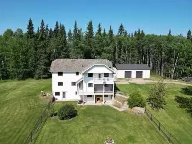 House for sale in Alberta