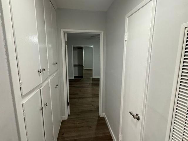 Apartment for rent in Canoga Park, California