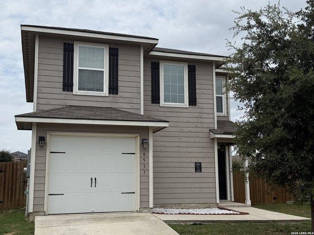 House for sale in Leesville, Texas
