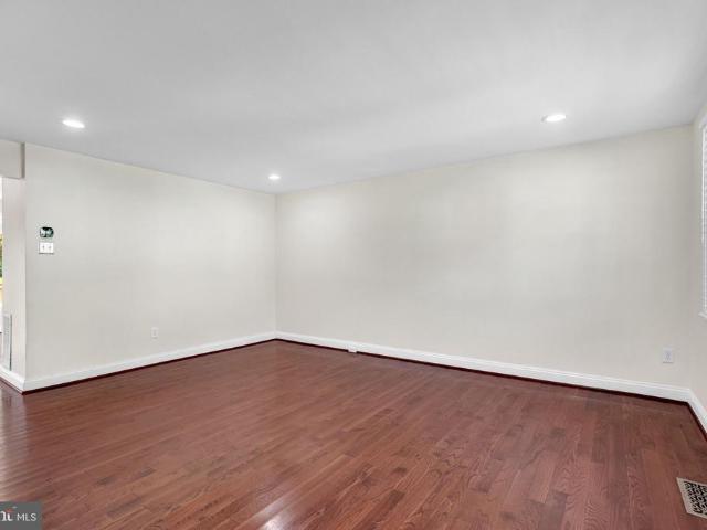 Townhouse for sale in Amberleigh, Springfield