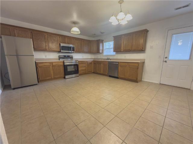 Property for rent in Ark