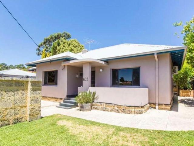 House for rent in Alfred Cove, Western Australia