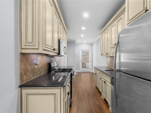 Condo for sale in Atlanta, Georgia