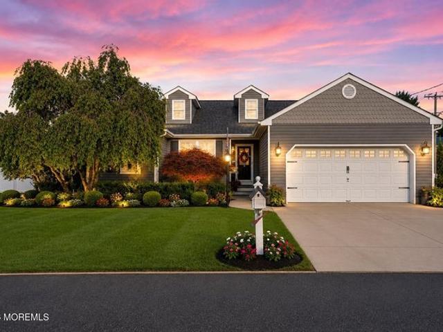 House for sale in Beachwood, New Jersey