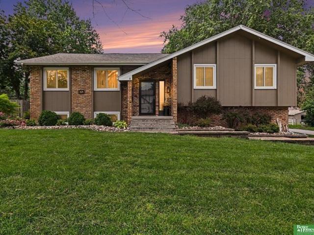 House for sale in Skyline, Omaha