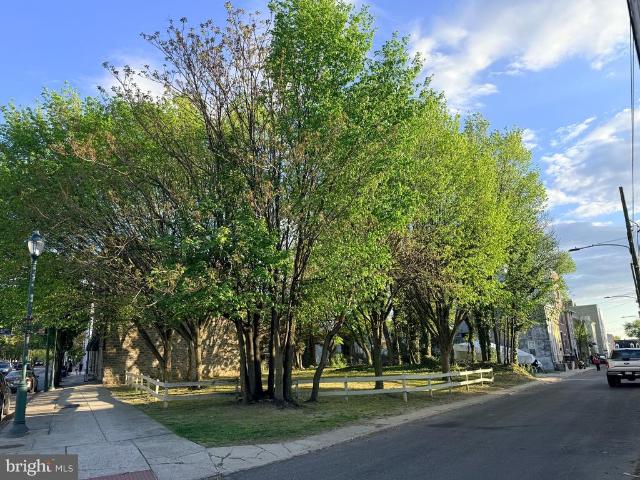 Land for sale in Philadelphia, Pennsylvania