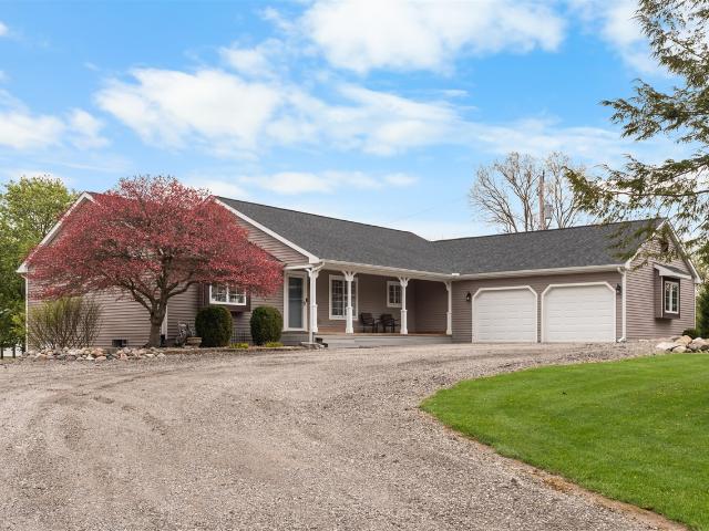 House for sale in Marion Township, Howell