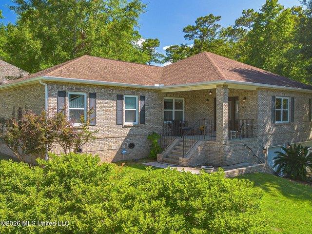 House for sale in Diamondhead, Mississippi