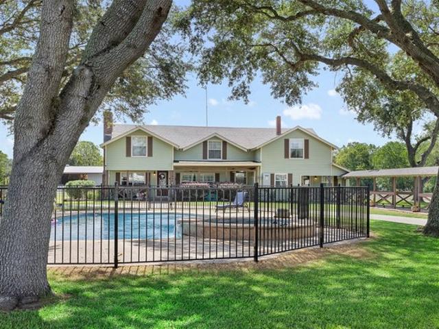 Farm for sale in Wallis, Texas