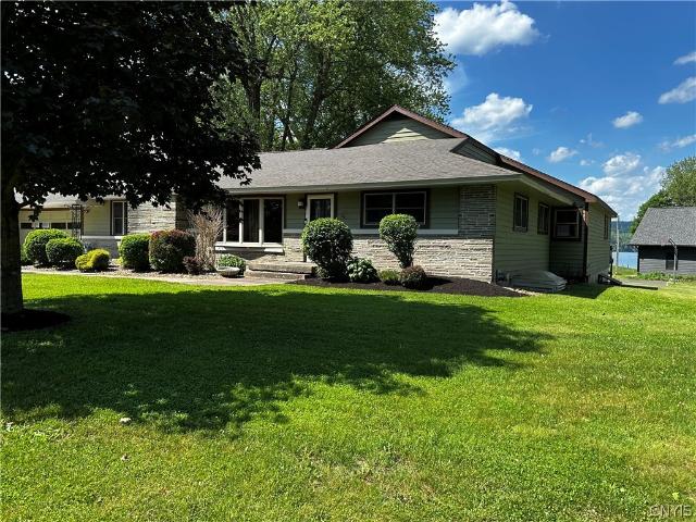 House for sale in Oneida, New York