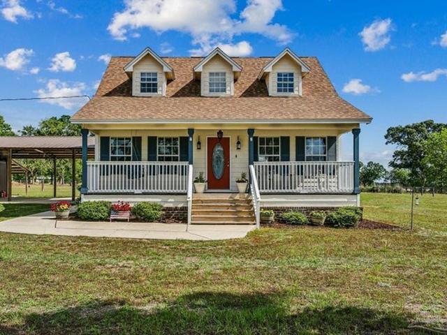 House for sale in Jay, Florida