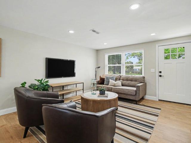 House for sale in Burlington, Kentucky