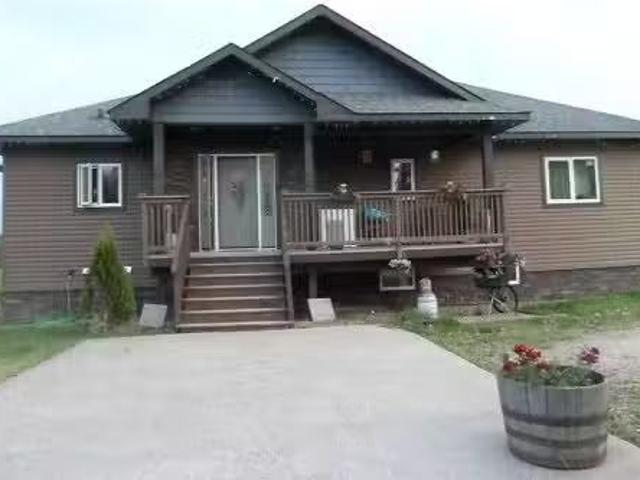 House for sale in Alberta