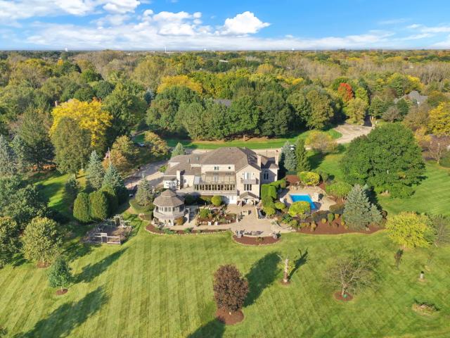 House for sale in Long Grove, Lake County