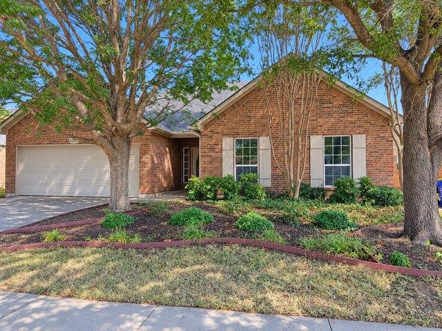 House for sale in Watauga, Tarrant County