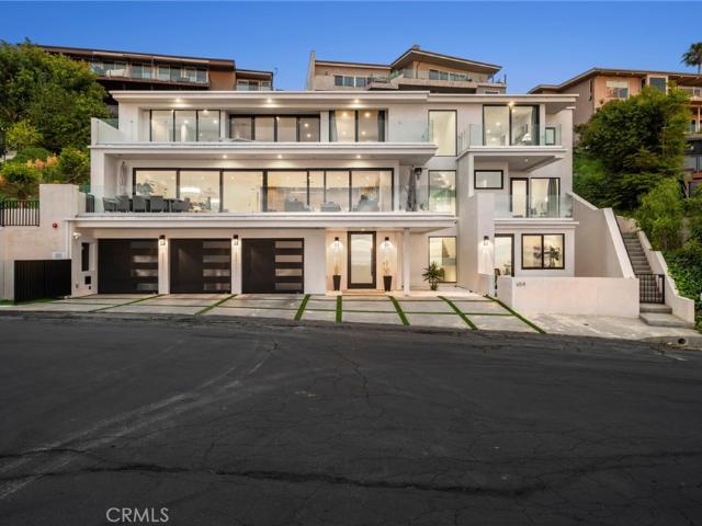 House for sale in Laguna Beach, California