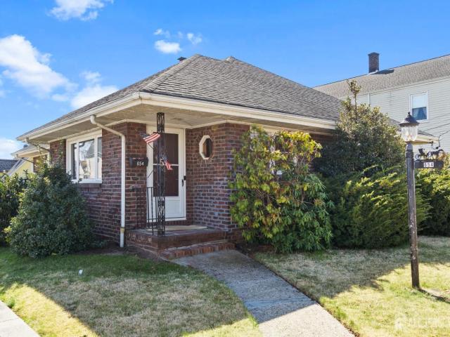 Property for sale in Perth Amboy, New Jersey