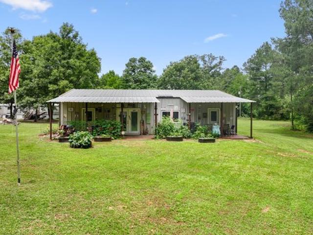 House for sale in Autaugaville, Alabama