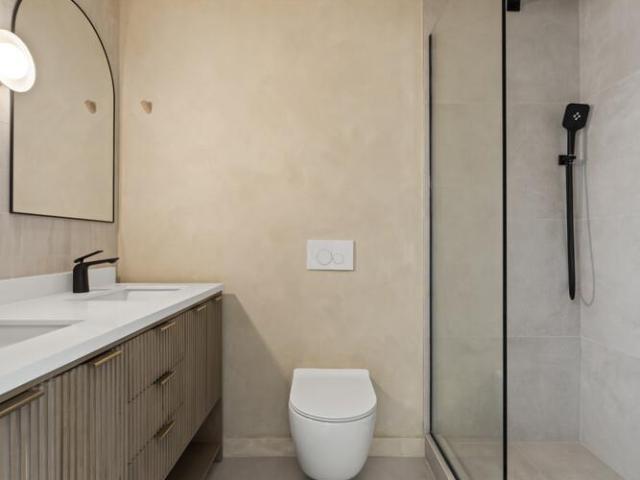 Condo for sale in Arverne, New York