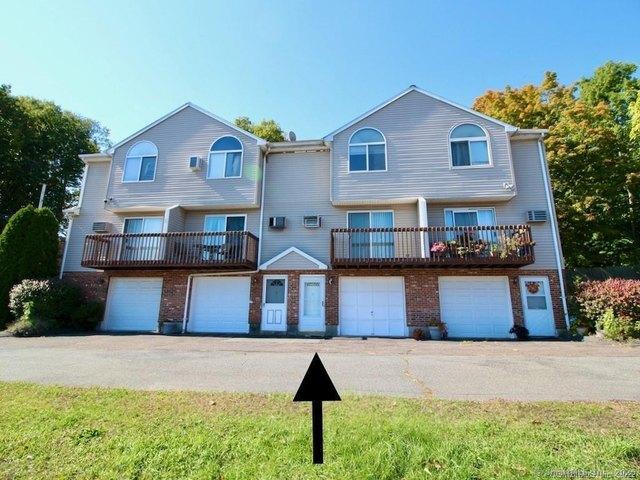 Townhouse for sale in Meriden, Connecticut