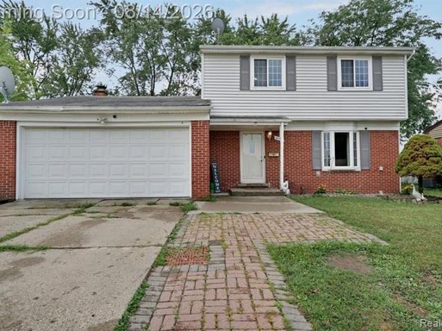 House for sale in Madison Heights, Oakland County