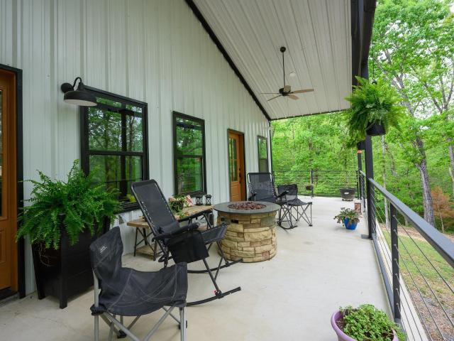 House for sale in Ark