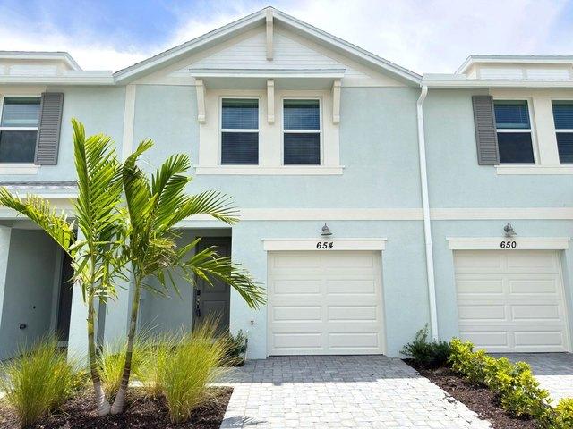 Townhouse for sale in Fort Pierce, Florida