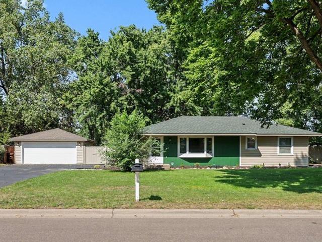 House for sale in Cottage Grove, Minnesota