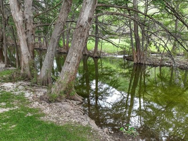 House for sale in Leakey, Texas