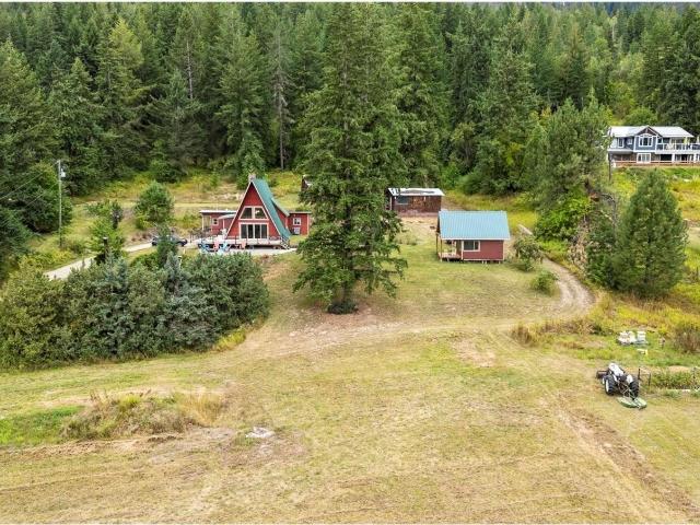 House for sale in Salmon Arm, British Columbia