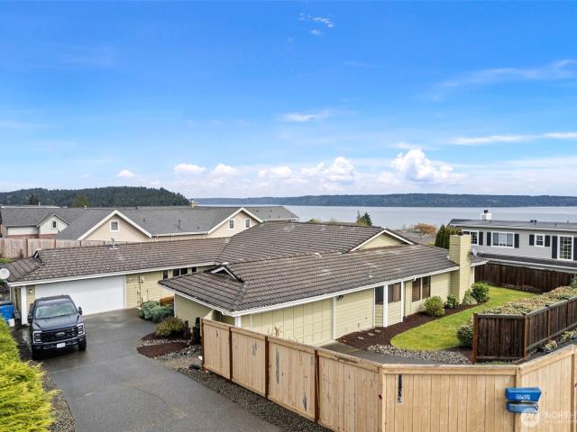 Condo for sale in Gig Harbor Condo for sale in Gig Harbor