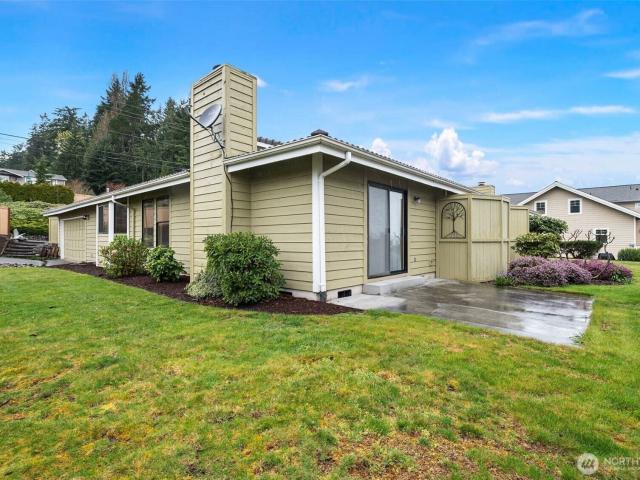 Condo for sale in Gig Harbor Condo for sale in Gig Harbor