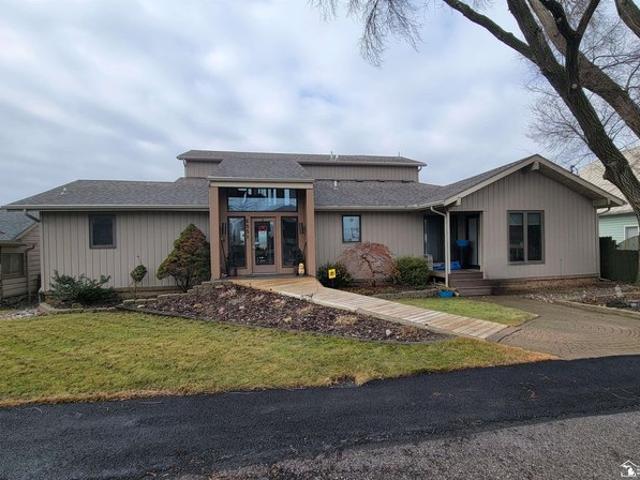 House for sale in Erie, Michigan
