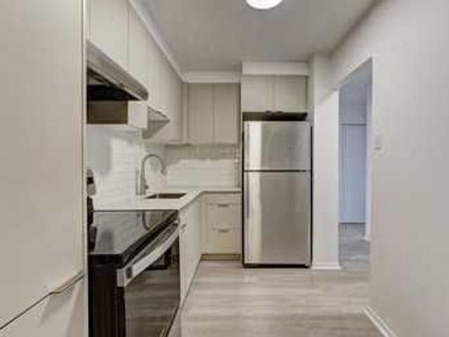 Apartment for rent in Côte-Saint-Luc, Montréal (région administrative)