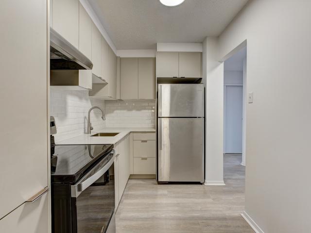 Apartment for rent in Côte-Saint-Luc, Montréal (région administrative)