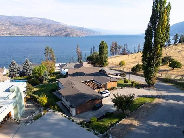 House for sale in Peachland, British Columbia