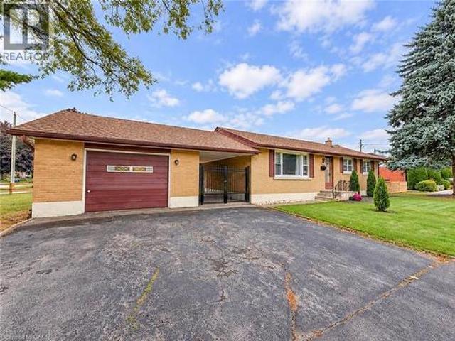 House for sale in Niagara Falls, Golden Horseshoe