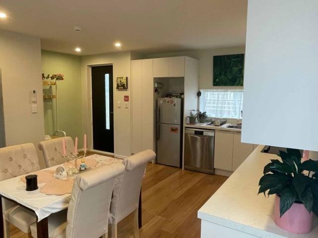 Townhouse for rent in Petone, Lower Hutt