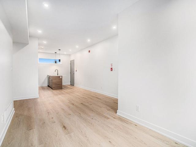 Apartment for rent in Mulhurst Bay, Ontario