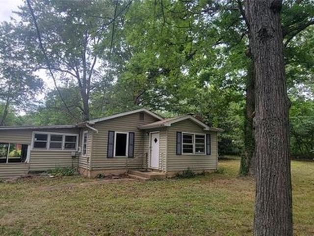 House for sale in Bismarck, Missouri