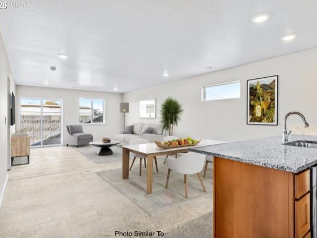 Townhouse for sale in Oregonia
