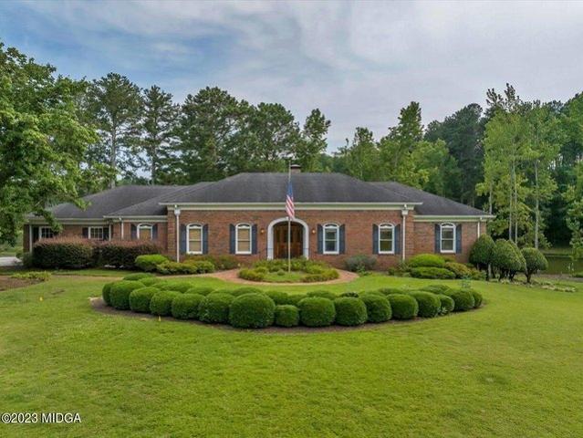 Farm for sale in Hampton, Georgia